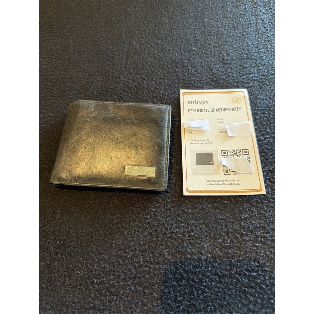Fendi Black Leather Bi-Fold Wallet Folding Coin Pocket‎ With COA